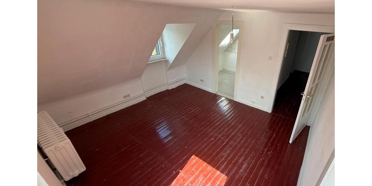 Dachgeschoßwohnung Duisburg Angerhausen - 3 Zimmer, 55 m&sup2;, 550&euro; | Angebot:27581279