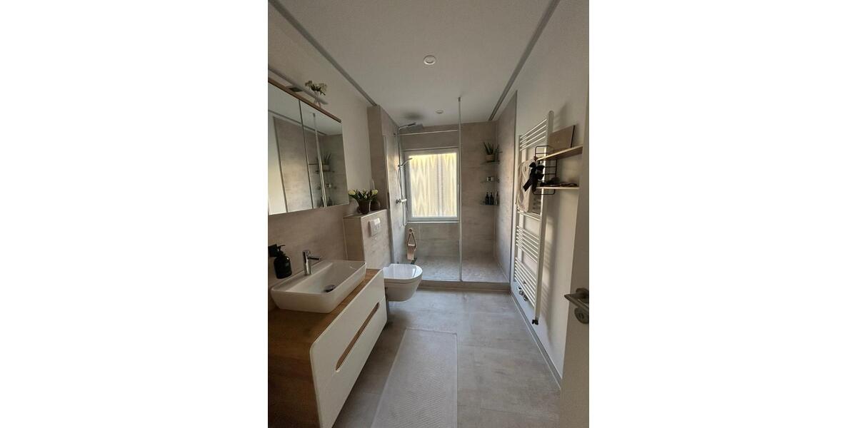 Etagenwohnung Essen Stadtbezirk III - 5 Zimmer, 109 m&sup2;, 292.000&euro; | Angebot:25649533