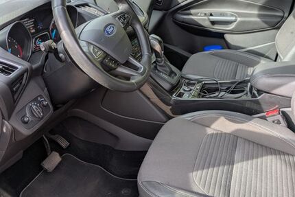 Ford Kuga 155.000 km 13.700 &euro; Wülfrath 42489
