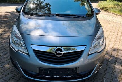 Opel Meriva 143.000 km 4.499 &euro; Essen 45356