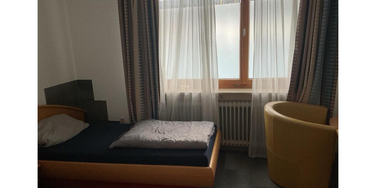 Etagenwohnung Remscheid Lüttringhausen - 2 Zimmer, 60 m&sup2;, 11&euro; | Angebot:25512272