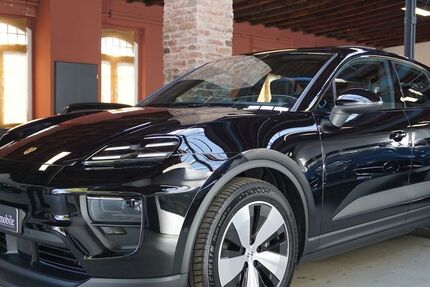 Porsche Macan 18.017 km 69.900 &euro; Wuppertal 42327