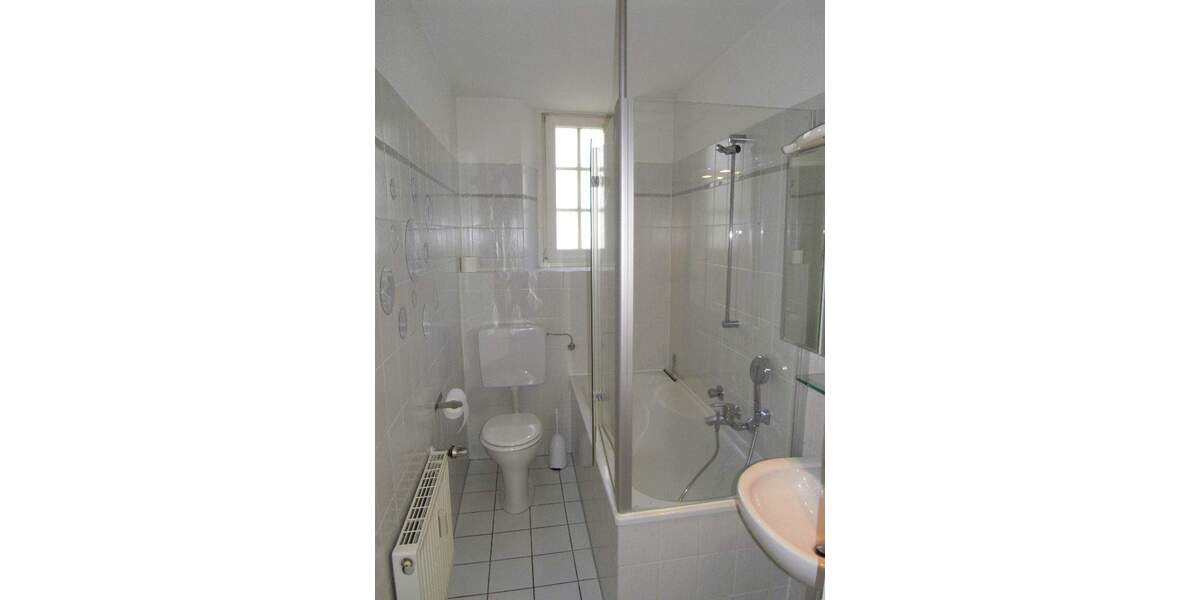 Etagenwohnung Düsseldorf Oberkassel - 2 Zimmer, 75 m&sup2;, 525.000&euro; | Angebot:25666724