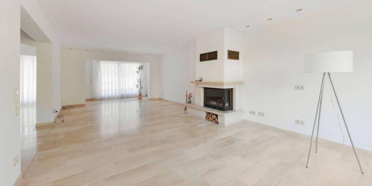 Einfamilienhaus Solingen Gräfrath - 3 Zimmer, 140 m&sup2;, 1.680&euro; | Angebot:26502717