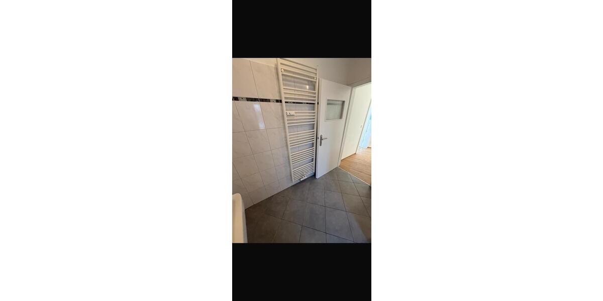 Etagenwohnung Wuppertal Gemarkung Langerfeld - 2 Zimmer, 65 m&sup2;, 580&euro; | Angebot:26020361