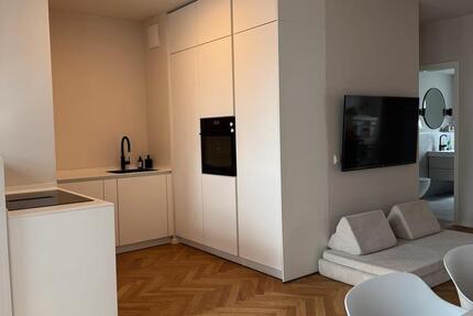 Wohnung Düsseldorf Stadtbezirk 3 - 3 Zimmer, 91 m&sup2;, 2.450&euro; | Angebot:27539140