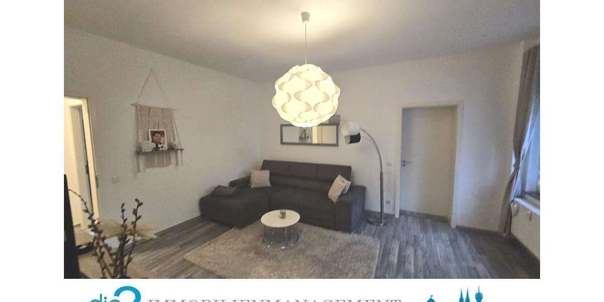 Einfamilienhaus Solingen Wald - 8 Zimmer, 205 m&sup2;, 315.000&euro; | Angebot:25790880