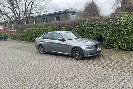 BMW 318 185.500 km 3.000 &euro; Krefeld 47803