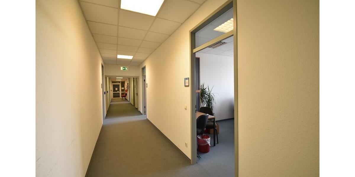 Gewerbeobjekt Düsseldorf Stadtbezirk 8 - 4.450&euro; | Angebot:24214693