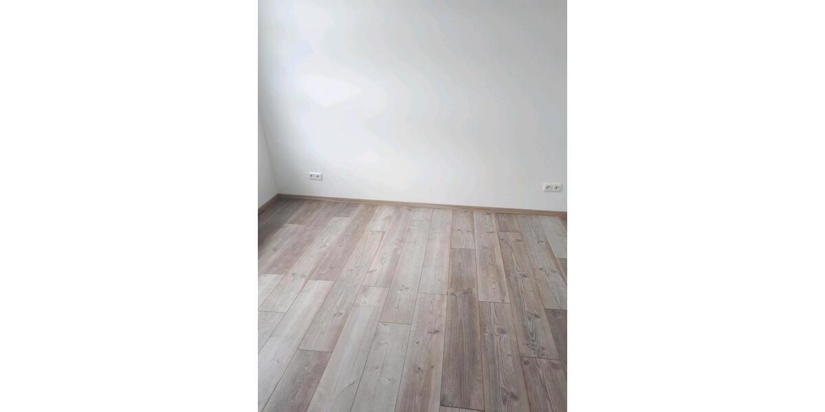 Etagenwohnung Solingen - 2 Zimmer, 56 m&sup2;, 830&euro; | Angebot:25641518