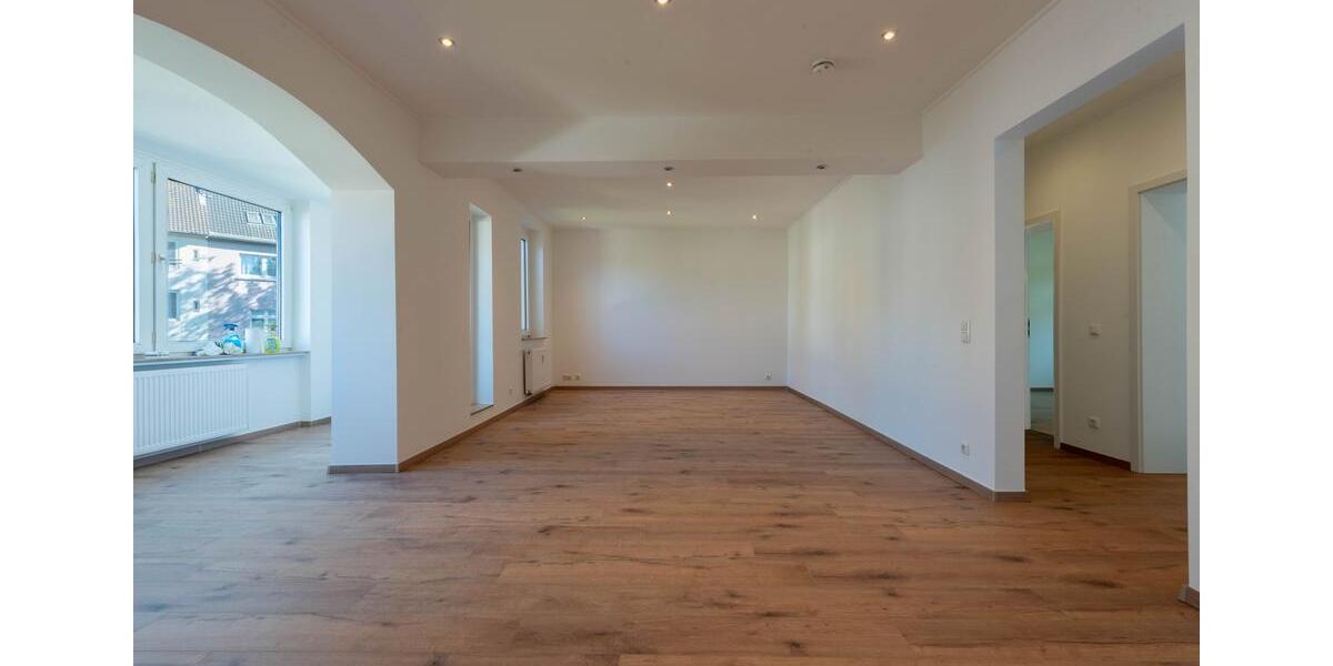 Etagenwohnung Essen Stadtbezirk III - 4 Zimmer, 95 m&sup2;, 930&euro; | Angebot:26313521