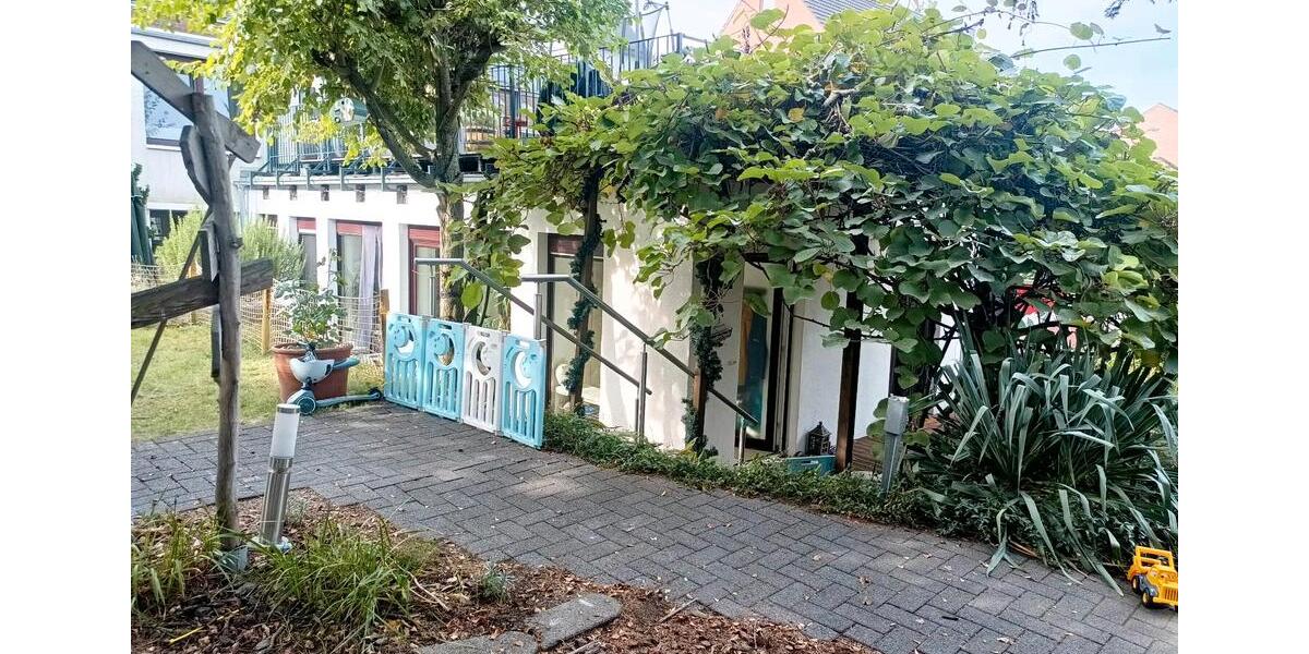 Terrassenwohnung Neuss Gnadental - 3 Zimmer, 110 m&sup2;, 1.800&euro; | Angebot:27553923