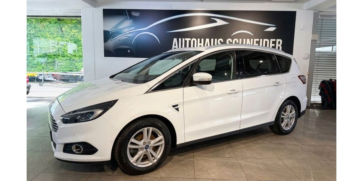 Ford S-Max 196.305 km 15.900 &euro; Ratingen 40880