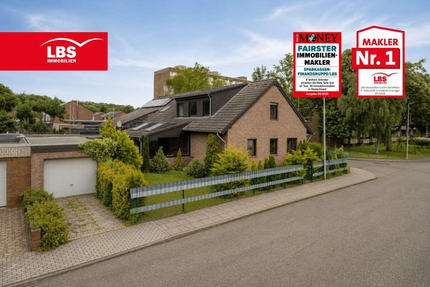 Haus Dormagen Hackenbroich - 5 Zimmer, 134 m&sup2;, 450.000&euro; | Angebot:26975202
