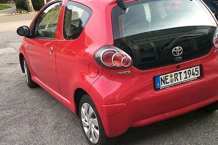 Toyota Aygo (X) 152.800 km 2.700 &euro; Grevenbroich 41516