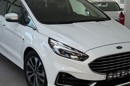Ford S-Max 117.109 km 18.950 &euro; Remscheid 42859