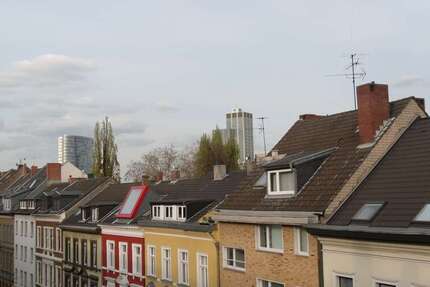 Haus Düsseldorf Stadtbezirk 3 - 50 Zimmer, 1.372 m&sup2;, 3.800.000&euro; | Angebot:27112689