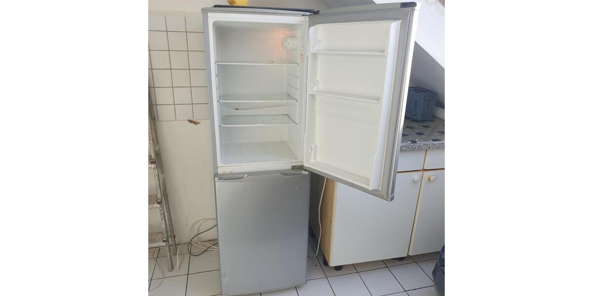 Etagenwohnung Duisburg - 2 Zimmer, 56 m&sup2;, 370&euro; | Angebot:25293134