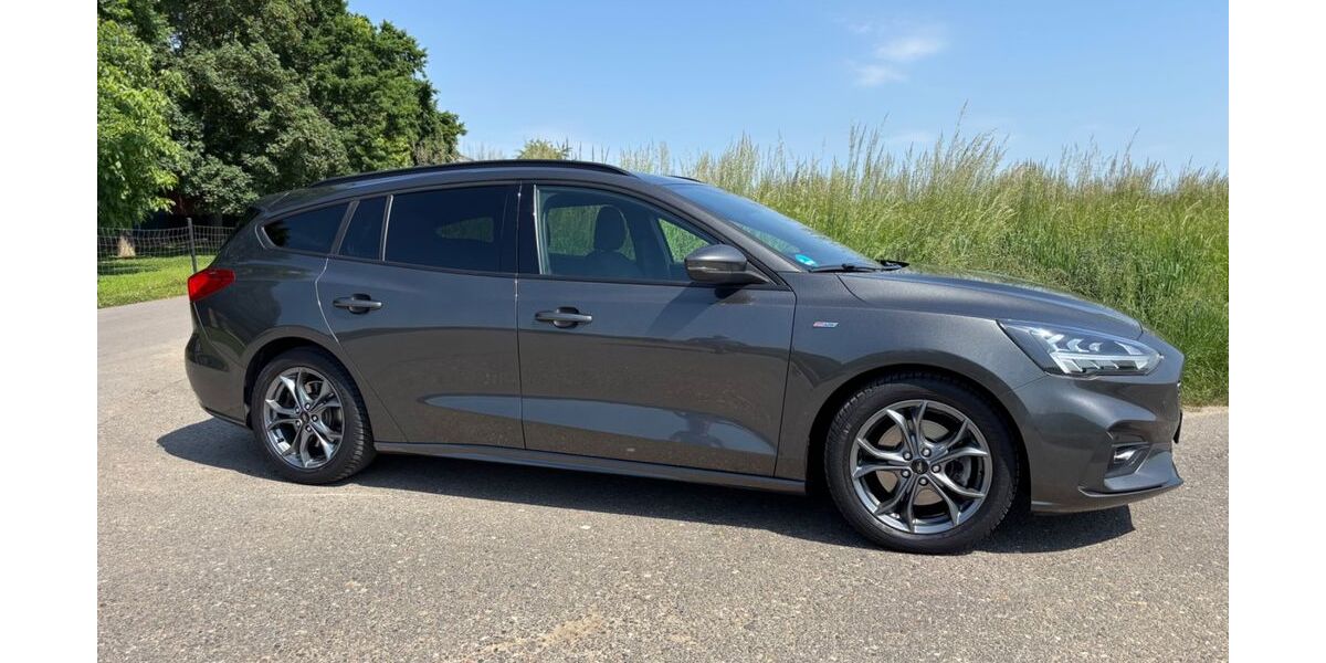 Ford Focus 75.000 km 13.500 &euro; Kaarst 41564
