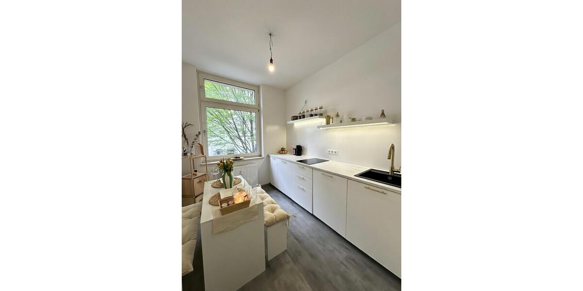 Etagenwohnung Düsseldorf Flingern Süd - 1 Zimmer, 38 m&sup2;, 1.650&euro; | Angebot:26122134