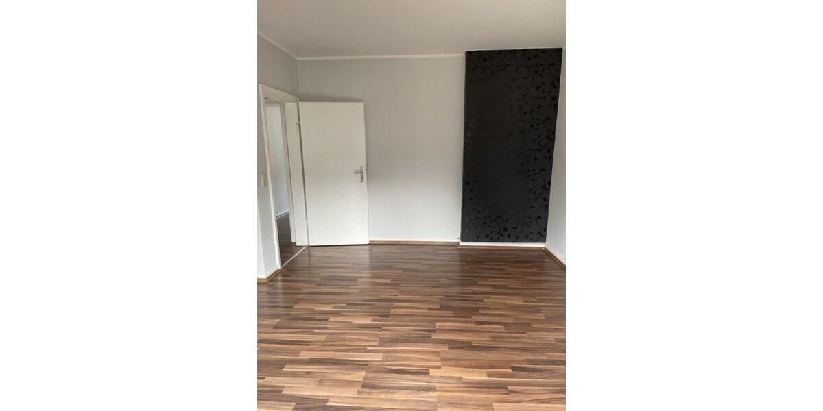 Etagenwohnung Wuppertal Gemarkung Barmen - 2 Zimmer, 59 m&sup2;, 385&euro; | Angebot:25990268