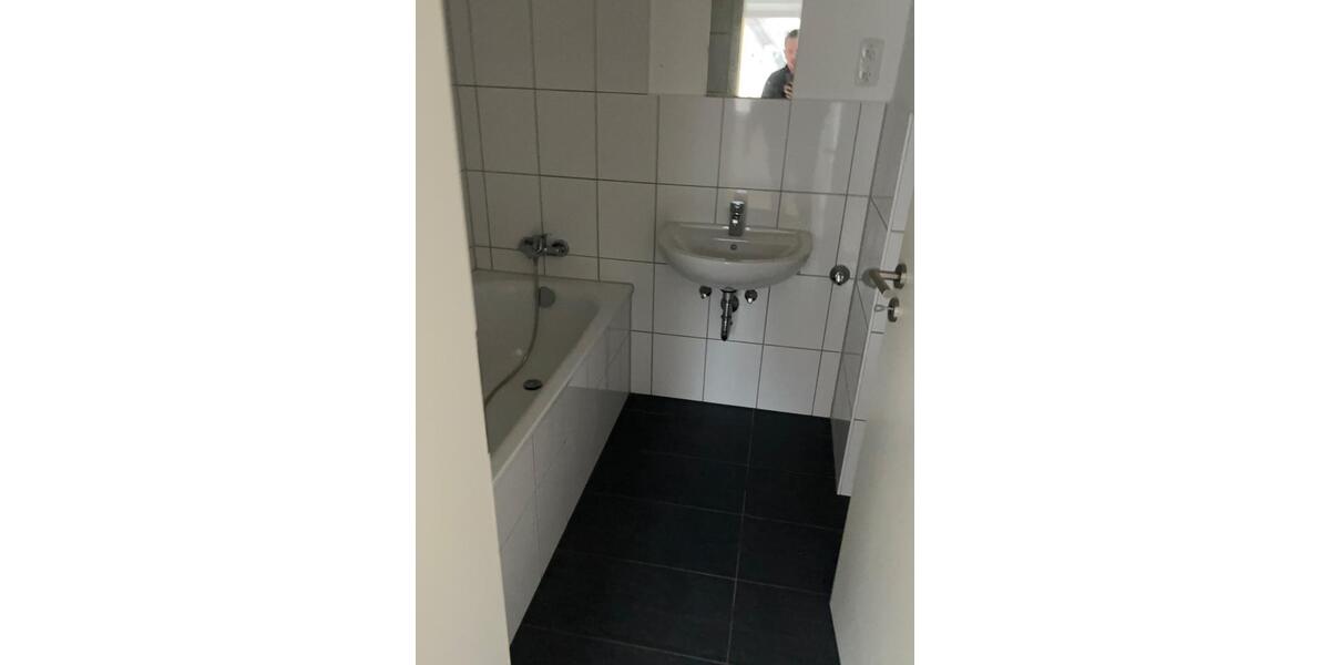 Einfamilienhaus Essen Stadtbezirk III - 19 Zimmer, 835 m&sup2;, 1.150.000&euro; | Angebot:27464581