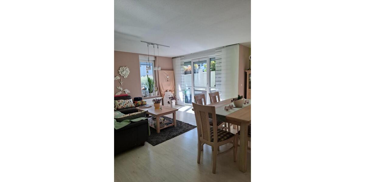 Terrassenwohnung Remscheid Lüttringhausen - 3 Zimmer, 90 m&sup2;, 270.000&euro; | Angebot:27525107