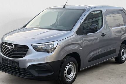 Opel Combo 29.741 km 14.300 &euro; Düsseldorf 40589