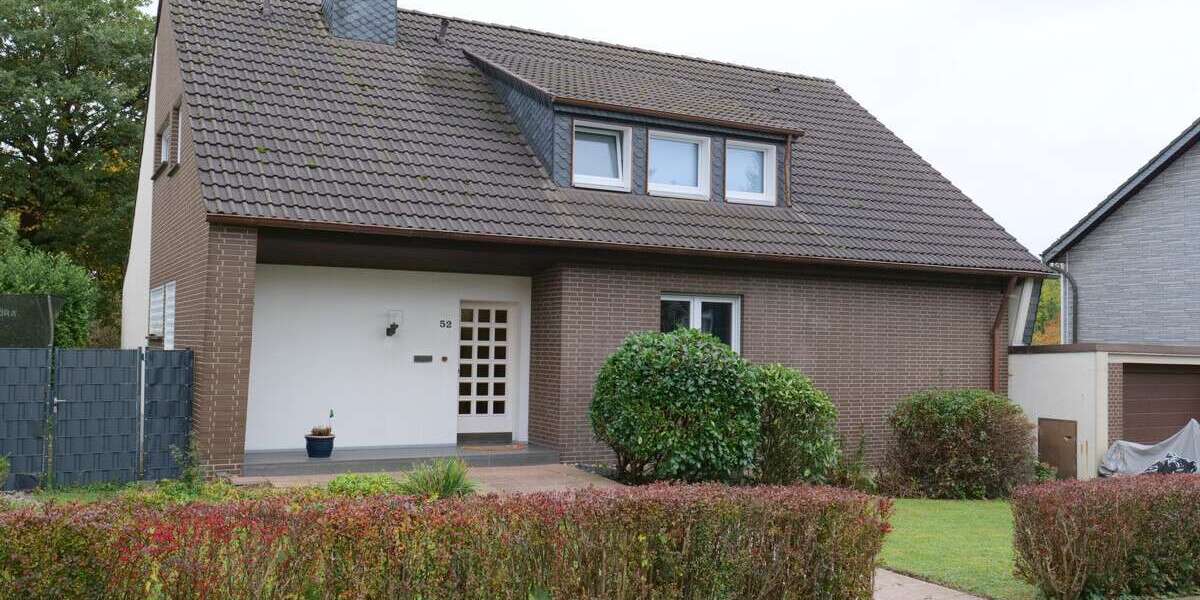 Einfamilienhaus Wuppertal Cronenberg - 6 Zimmer, 219 m&sup2;, 649.000&euro; | Angebot:25655389