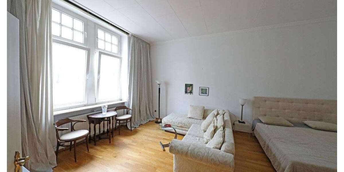 Etagenwohnung Düsseldorf Pempelfort - 1 Zimmer, 50 m&sup2;, 895&euro; | Angebot:26521379
