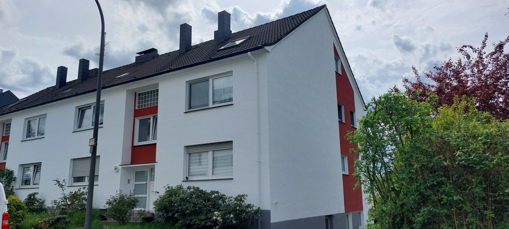Mehrfam. Haus mit 14 Wohnungen und 8 Garagen in Wuppertal - Mehrfamilienhaus, Wohnhaus Wuppertal Vohwinkel | Angebot:21638881