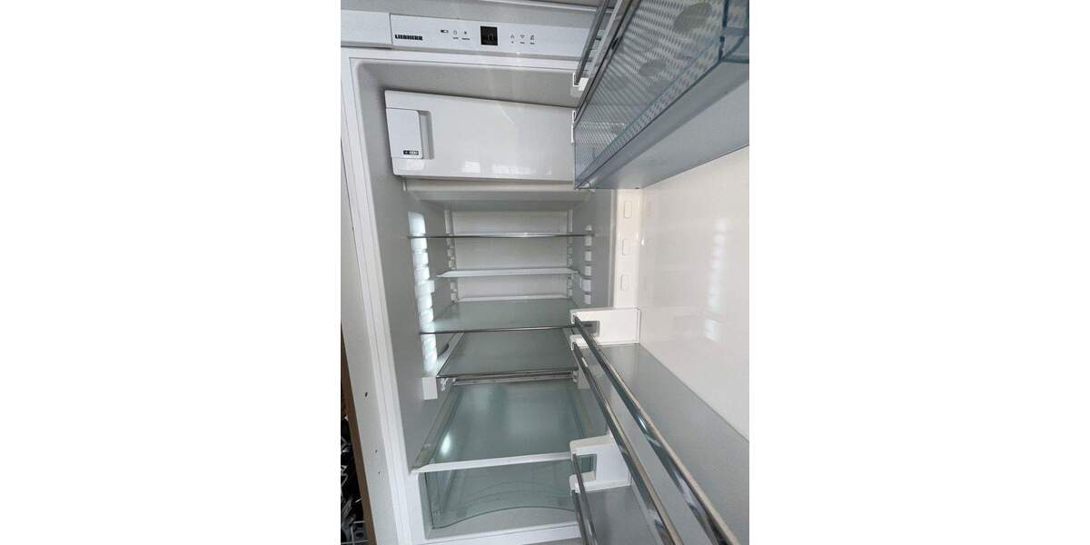 Etagenwohnung Düsseldorf Bilk - 2 Zimmer, 64 m&sup2;, 320.000&euro; | Angebot:25657435