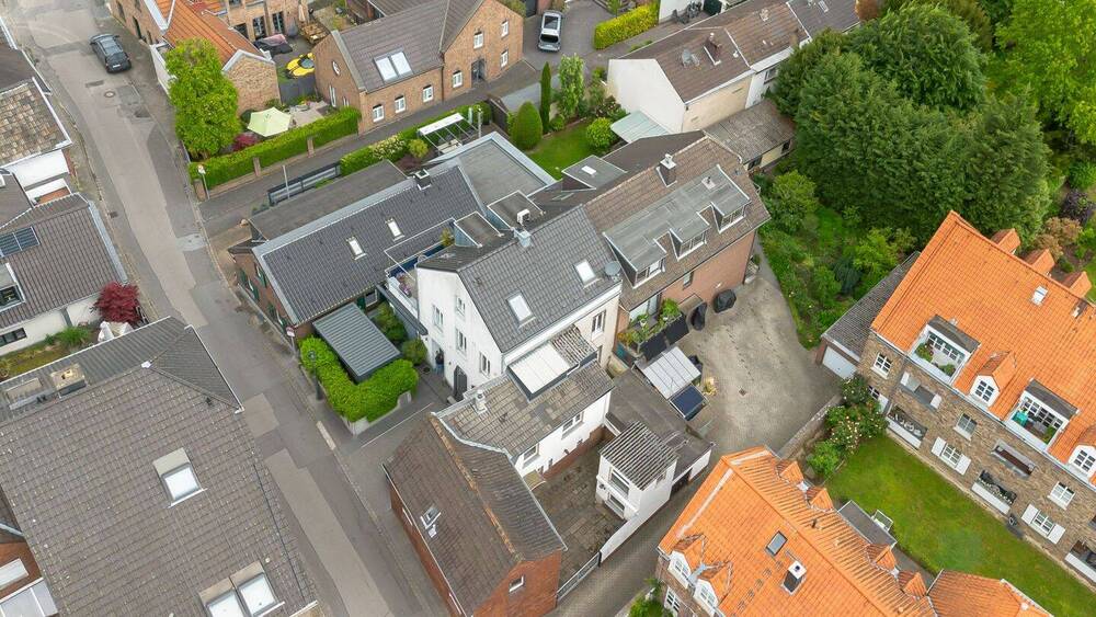 Mehrfamilienhaus, Wohnhaus Düsseldorf Niederkassel - 2.350.000&euro; | Angebot:26627775