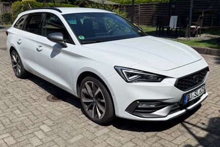Seat Leon 84.700 km 17.999 &euro; Duisburg 47167