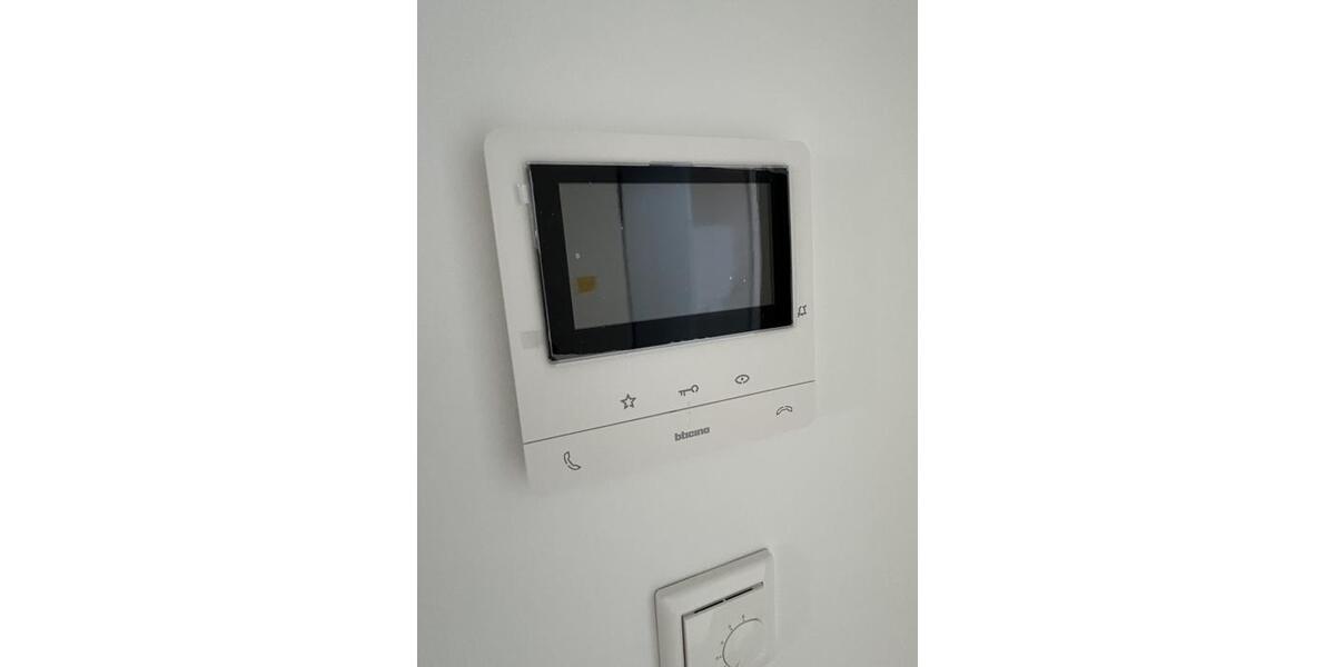 Etagenwohnung Düsseldorf Stadtbezirk 3 - 3 Zimmer, 75 m&sup2;, 1.575&euro; | Angebot:25854632