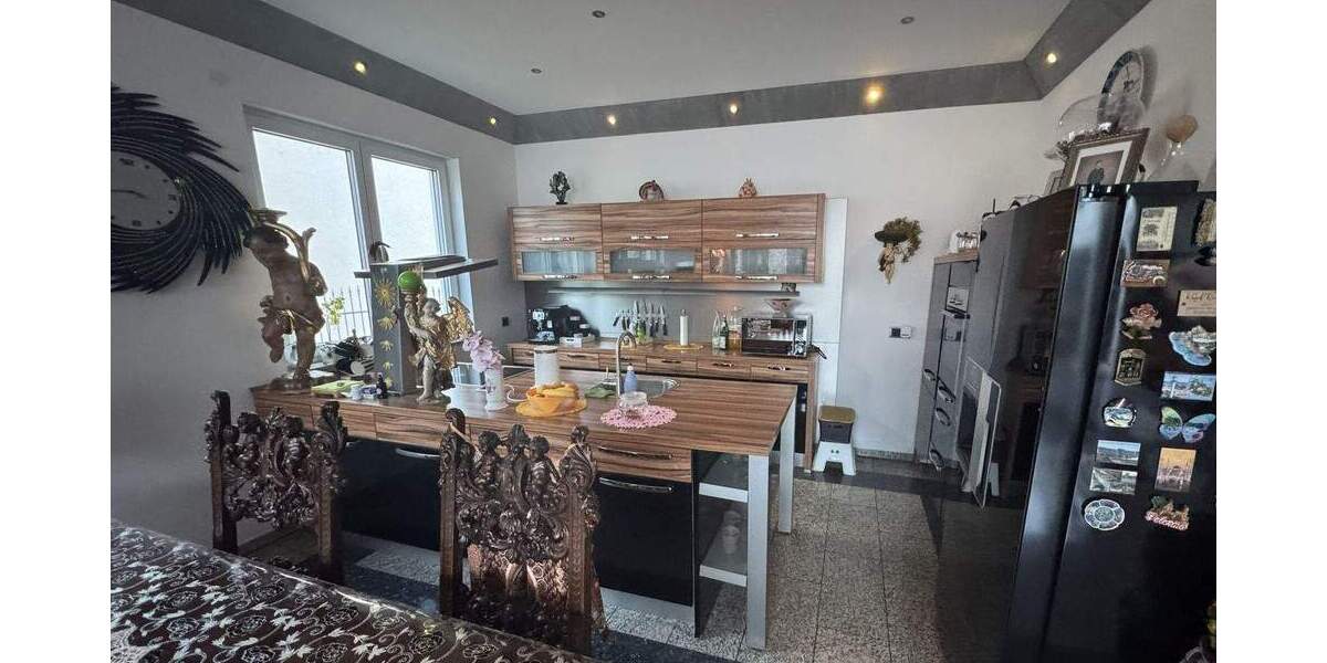 Einfamilienhaus Oberhausen Heide - 7 Zimmer, 223 m&sup2;, 819.000&euro; | Angebot:25772335