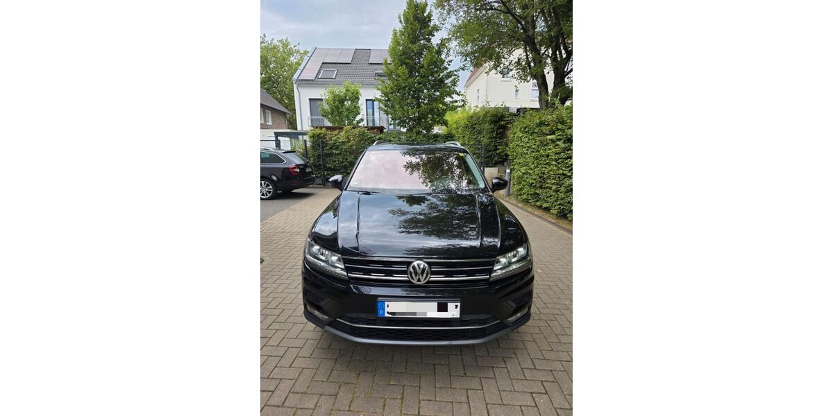 VW Tiguan 183.287 km 16.800 &euro; Solingen 42653