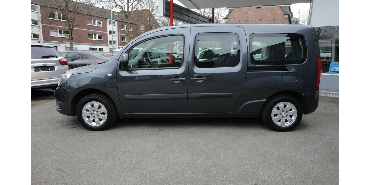Mercedes-Benz Citan 111 CDI Lang Klimatr.PDC SHZ 7 Sitzer 178.000 km 7.990 &euro; Neuss 41462