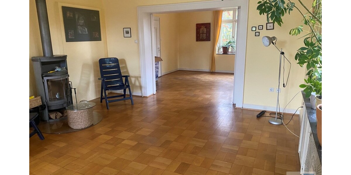 Verkauf von einer Villa in Remscheid-Lüttringhausen - Einfamilienhaus Remscheid Lüttringhausen | Angebot:24849604