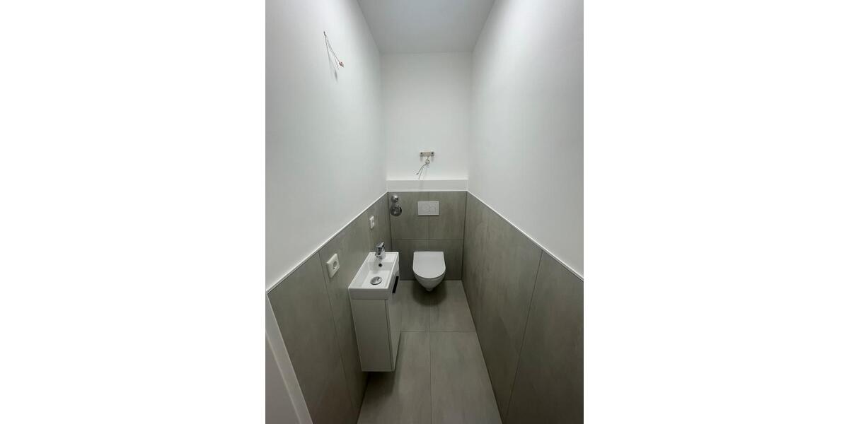 Etagenwohnung Düsseldorf Stadtmitte - 2 Zimmer, 120 m&sup2;, 737&euro; | Angebot:25718233