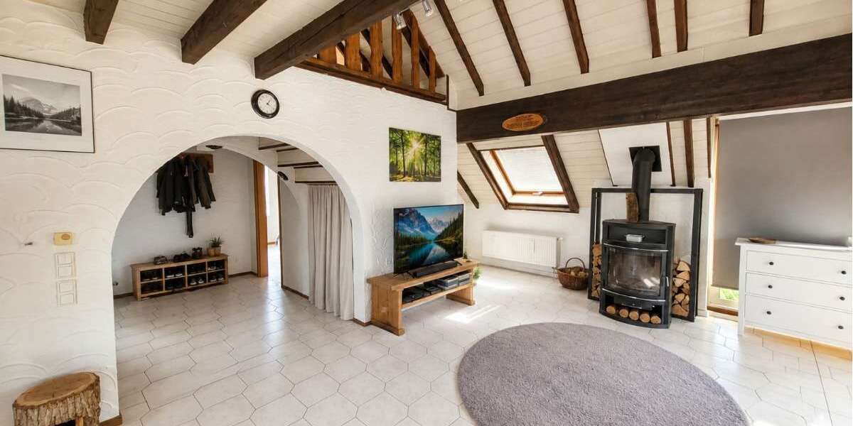Etagenwohnung Grevenbroich Hemmerden - 2 Zimmer, 100 m&sup2;, 950&euro; | Angebot:27213001