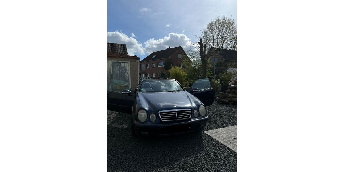 Mercedes-Benz CLK 200 108.920 km 6.750 &euro; Willich 47877