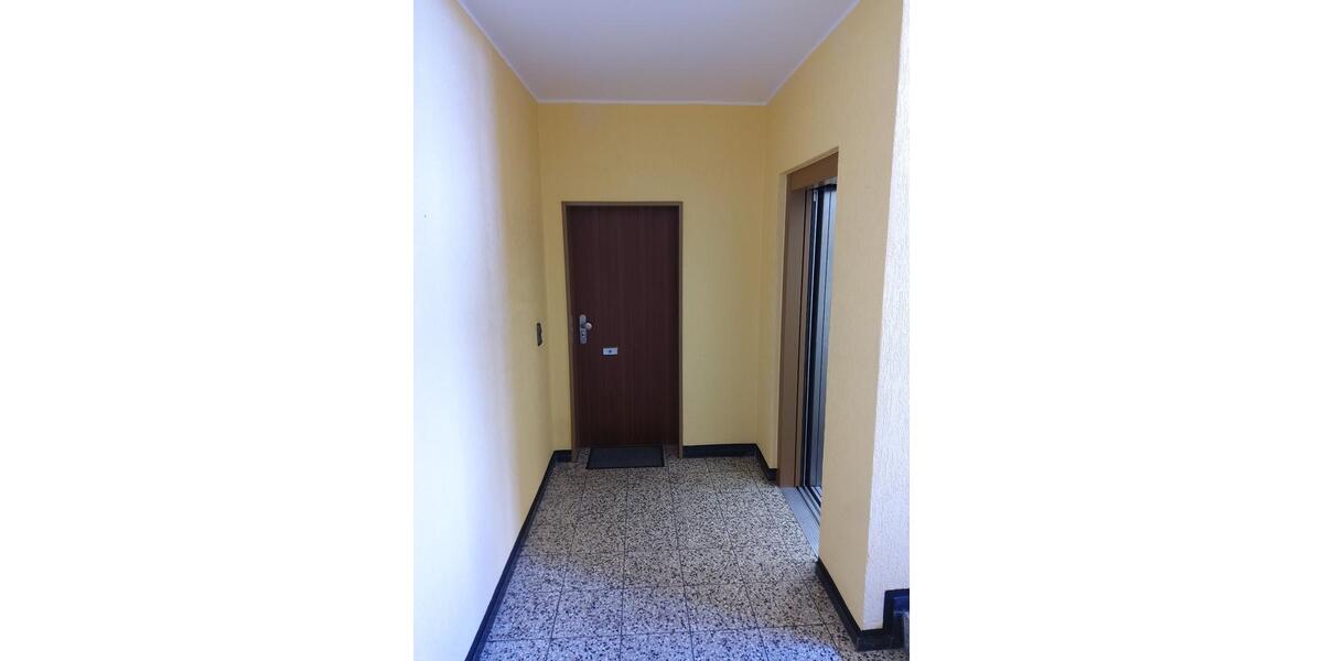 Etagenwohnung Essen Stadtbezirk IX - 3 Zimmer, 95 m&sup2;, 140.000&euro; | Angebot:27191957