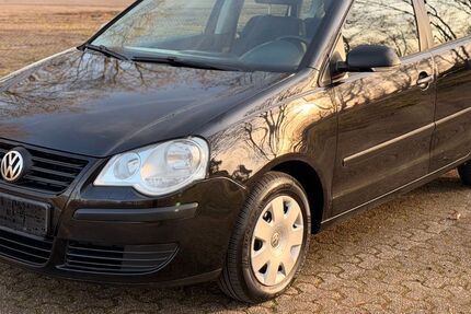 VW Polo 148.250 km 2.599 &euro; Oberhausen 46049