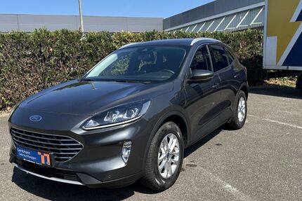 Ford Kuga 30.859 km 25.480 &euro; Düsseldorf 40589