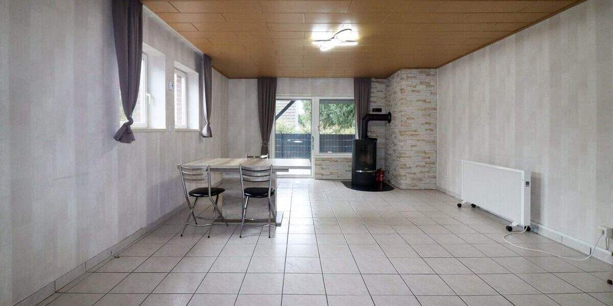 Etagenwohnung Grevenbroich Wevelinghoven - 3 Zimmer, 100 m&sup2;, 249.000&euro; | Angebot:25744160