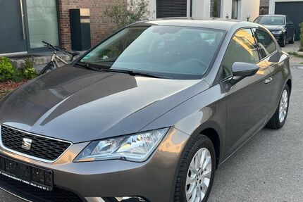 Seat Leon 42.000 km 10.900 &euro; Neuss 41468