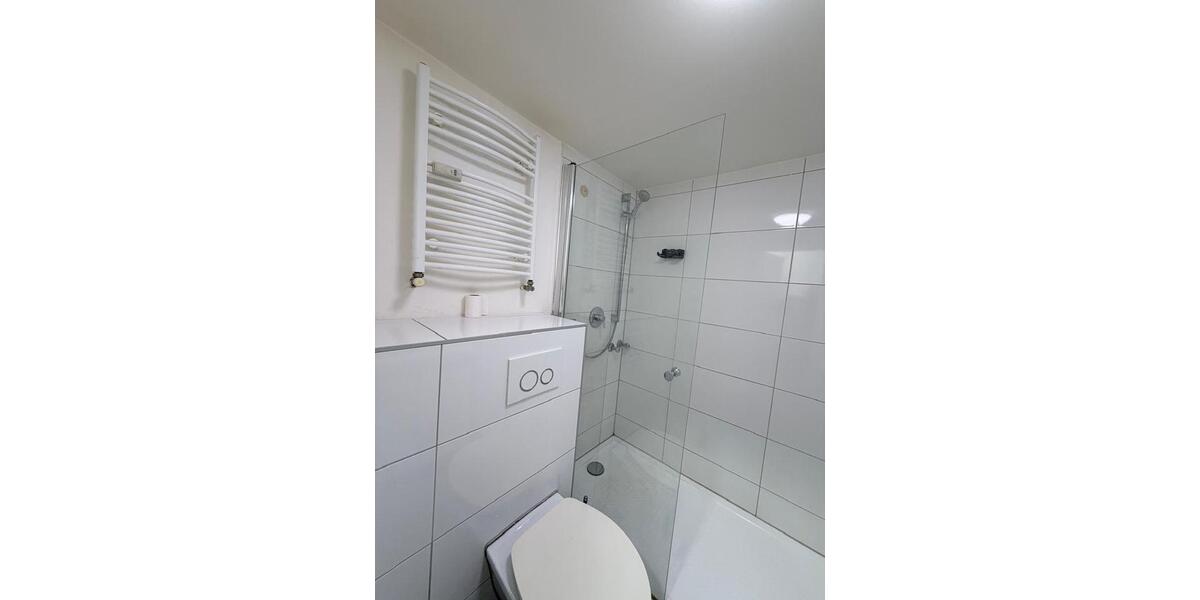 Etagenwohnung Neuss Allerheiligen - 1 Zimmer, 30 m&sup2;, 600&euro; | Angebot:26108056