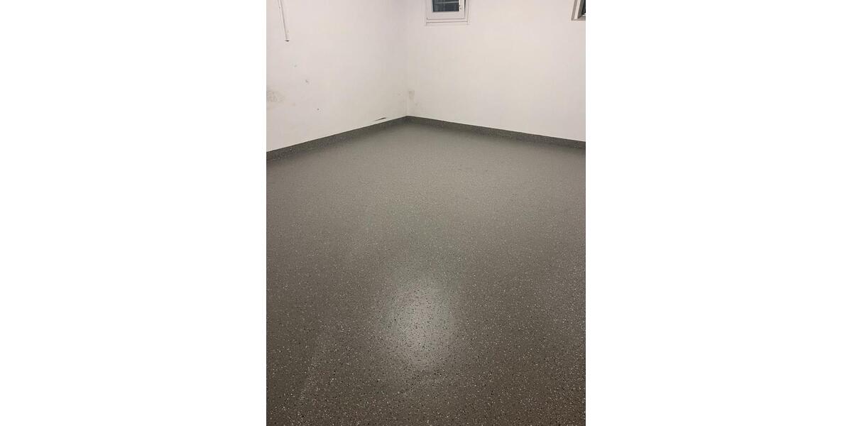Etagenwohnung Solingen Central - 3 Zimmer, 70 m&sup2;, 950&euro; | Angebot:27553778