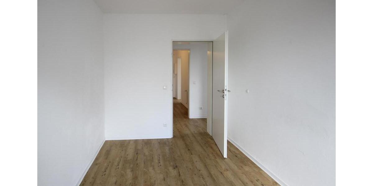Etagenwohnung Krefeld Fischeln - 3 Zimmer, 76 m&sup2;, 615&euro; | Angebot:25796695